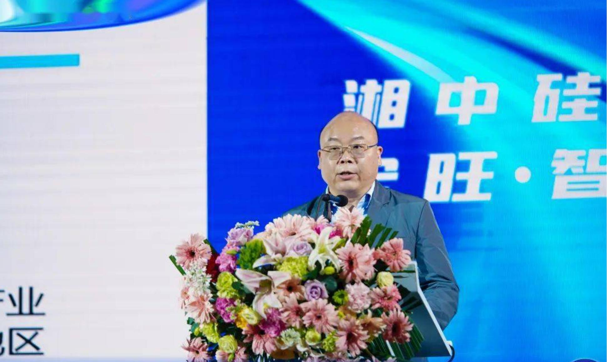 娄底2个县城青年的钢铁传奇：在广东湖南做出500强，还登上富豪榜