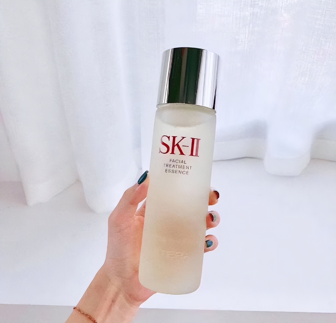 夏季爽肤水推荐提亮肤色,适合夏天的大牌爽肤水推荐