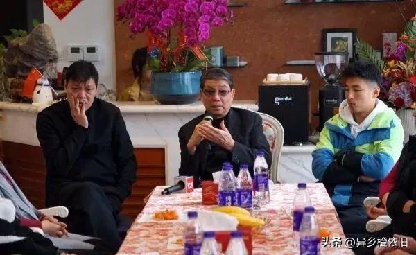 评价李霄鹏出任国足主帅,国足选帅引争议