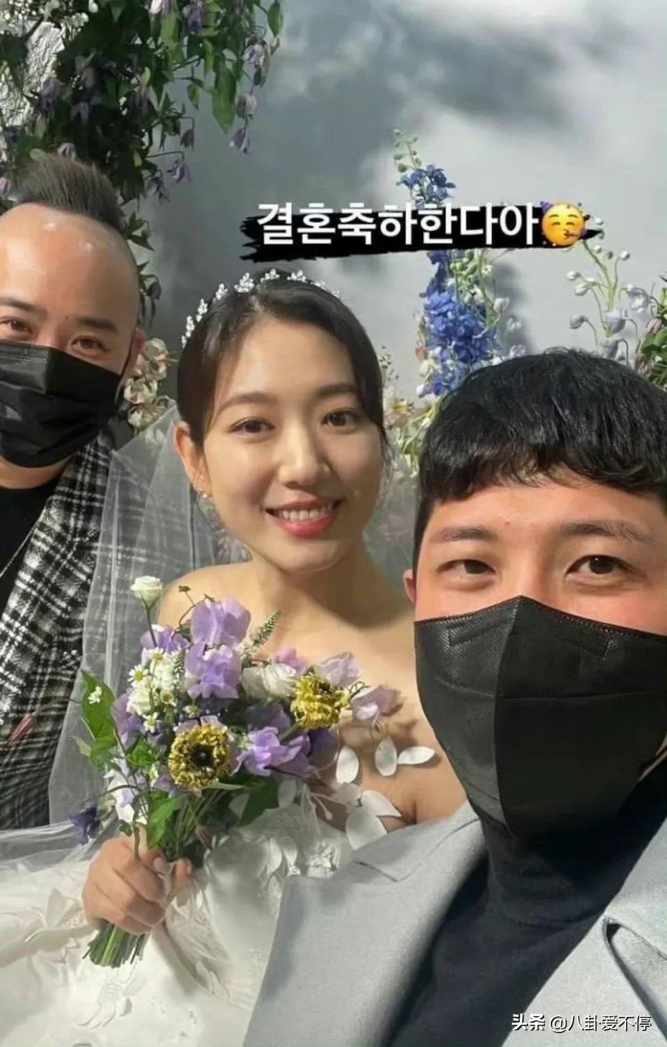 李钟硕朴信惠李敏镐颁奖典礼同台,李钟硕朴信惠李敏镐颁奖典礼现场