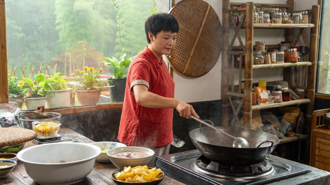 直播卖土特产年赚亿元,创业直播卖农产品