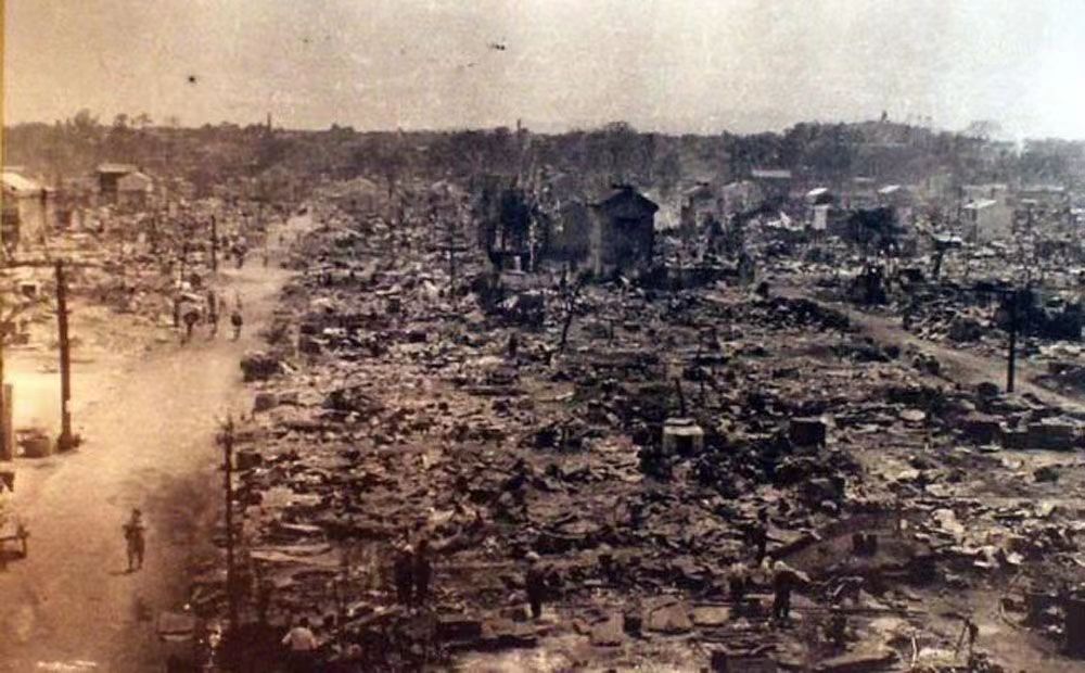 东方战场美军对日本本土实施轰炸,美军无差别轰炸日本平民密集区