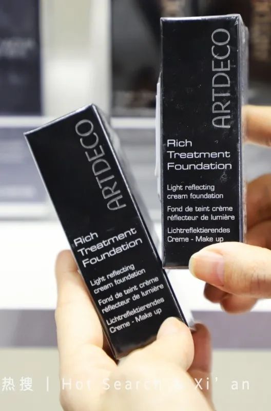 西安新地标！火遍全网的高端美妆店HAYDON黑洞来啦！女明星集合