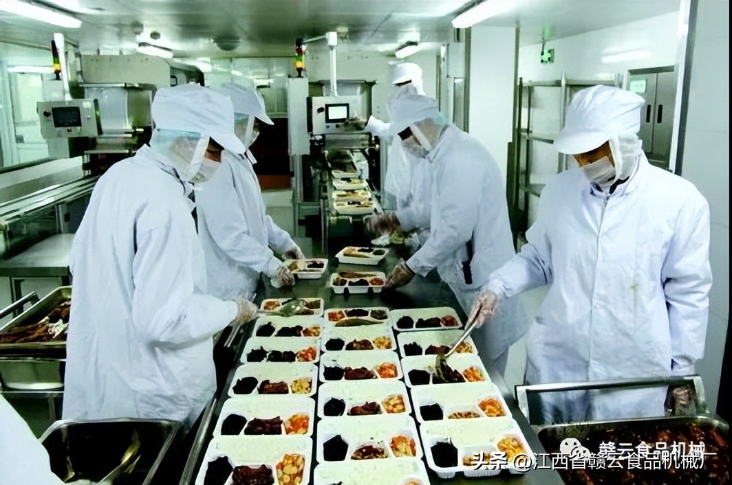 中心厨房与中央厨房区别,什么是中央厨房