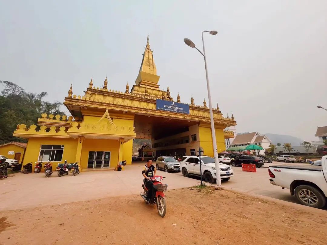 老挝的高铁到中国,中国发往老挝的列车