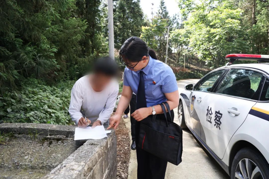 利川：一张身份证，骗走23头生猪