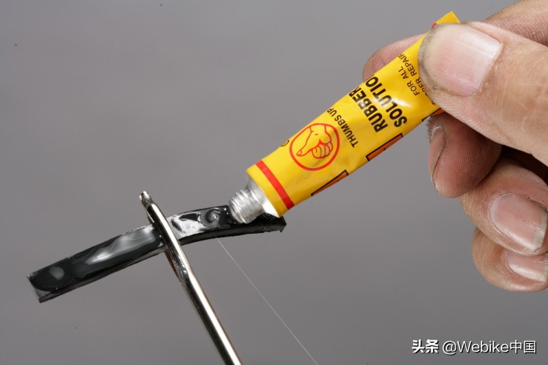 摩托爆胎维修,摩托车爆胎需要什么设备