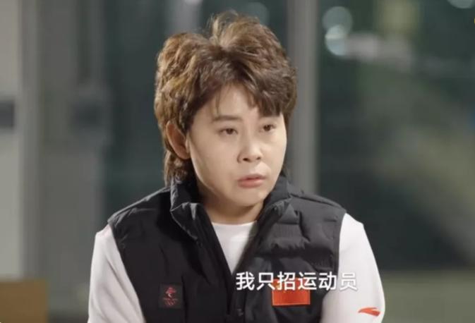 8位退役运动员今昔对比,有人成商业大佬,有人成搞笑博主