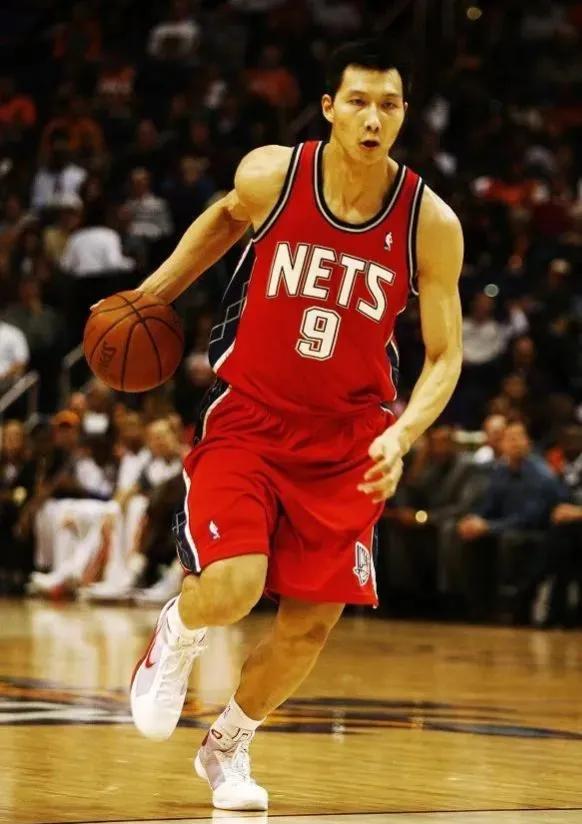 nba篮网队球衣演变史,欧文布鲁克林篮网球衣经典款