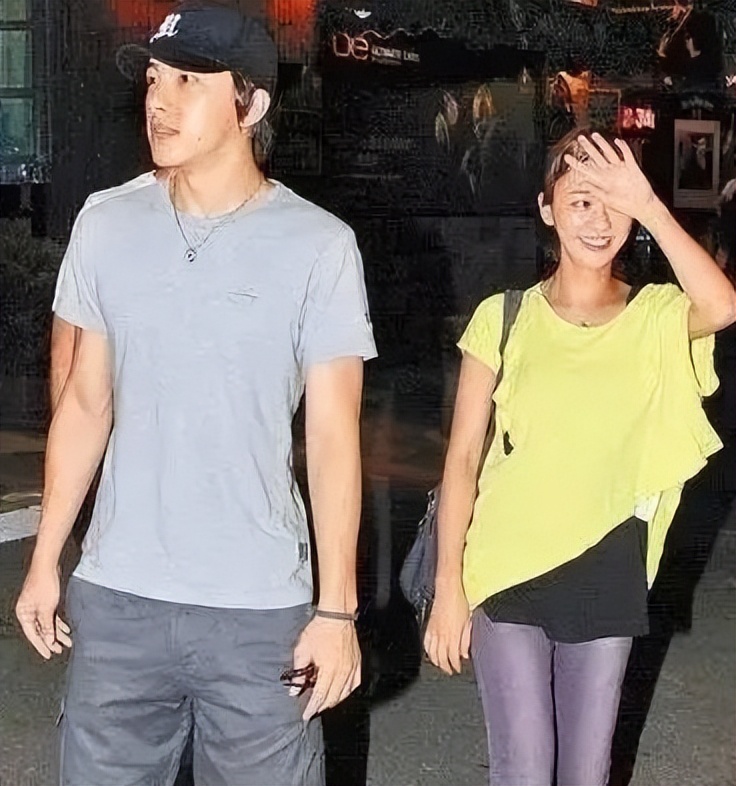 黄晓明锤上加锤，怒揭陈意涵“双面玉女”*局骗**，原来杨颖真没说谎