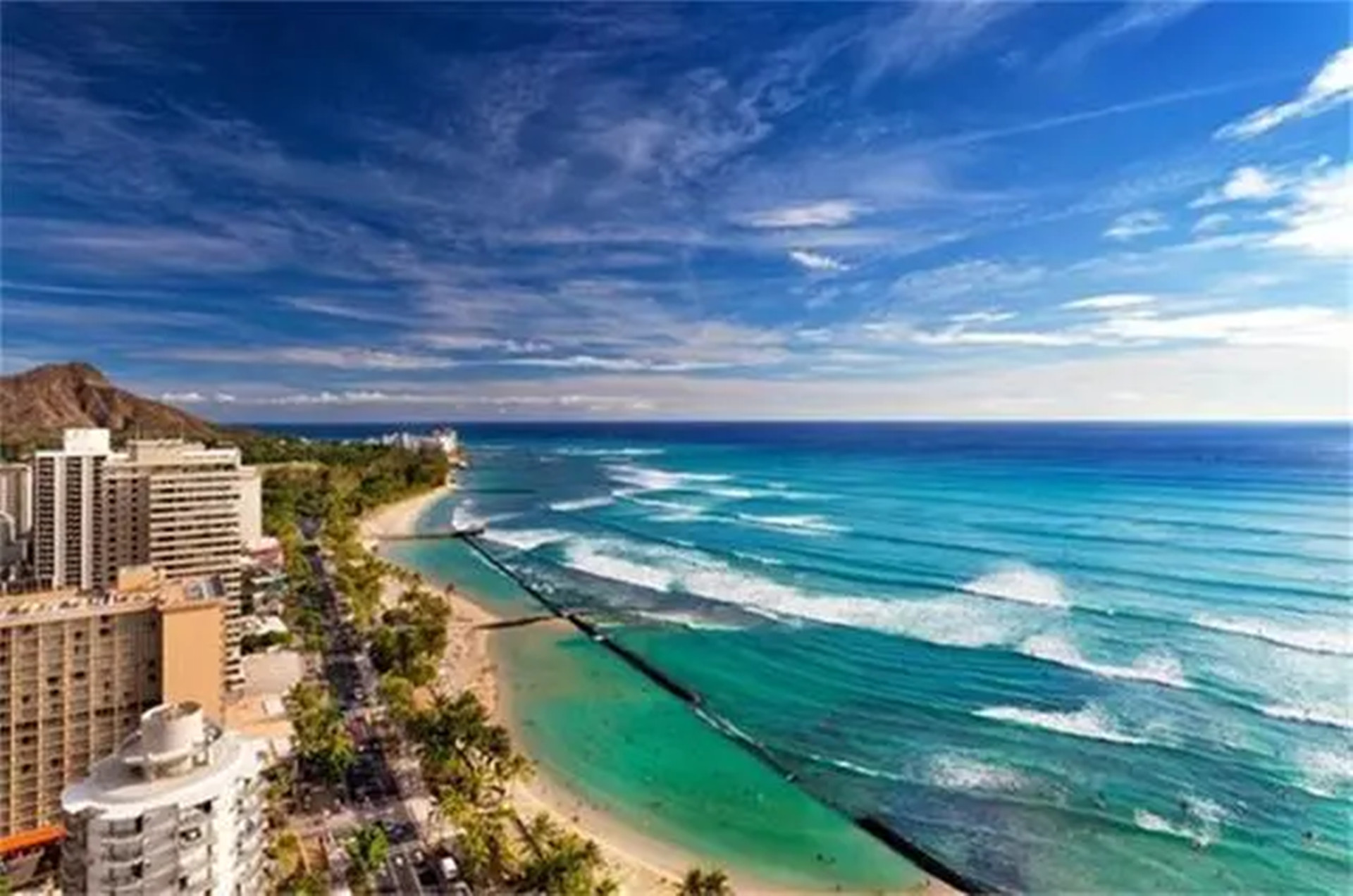 夏威夷太平洋在哪里,太平洋中部离美国本土有多远