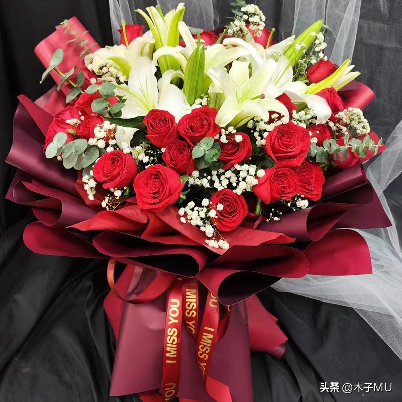 第三次见面送花给女生送什么花,送女朋友送花送什么花比较好