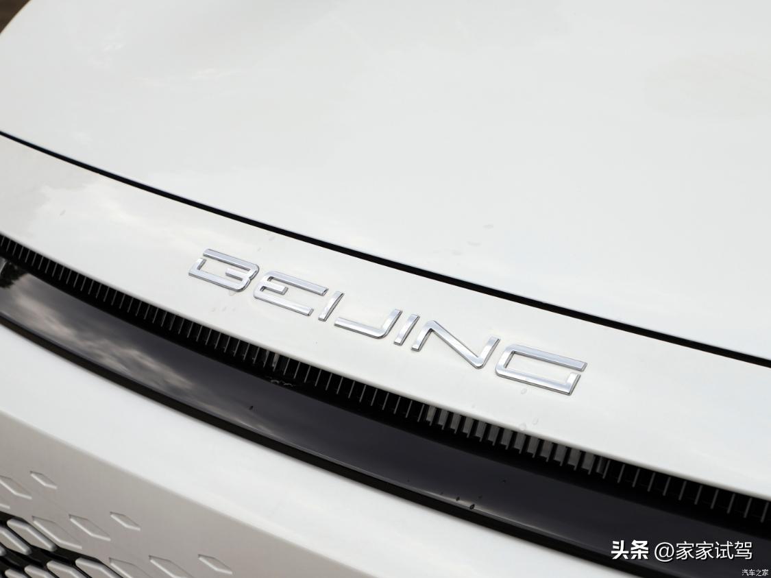 北汽魔方suv试驾视频,北汽魔方哪款车值得买