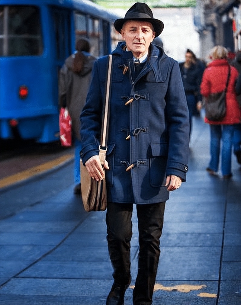 卡美滨卡Camabinc穿搭丨优雅与品质生活的绅士总离不开一件大衣