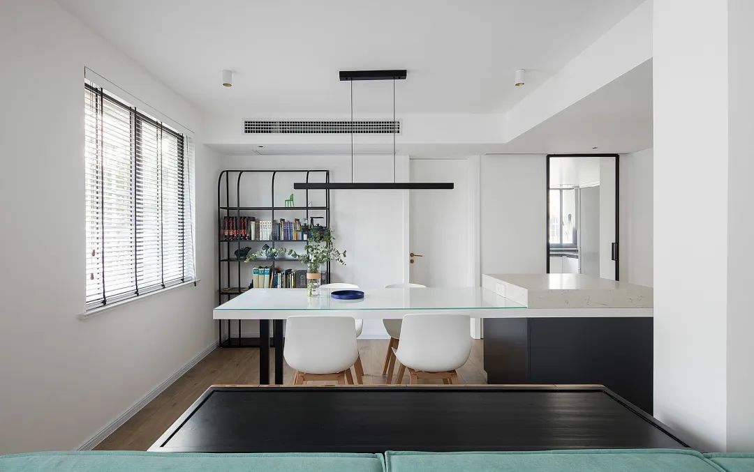 现代简约风配高级感家具,现代简约轻奢家具高级感