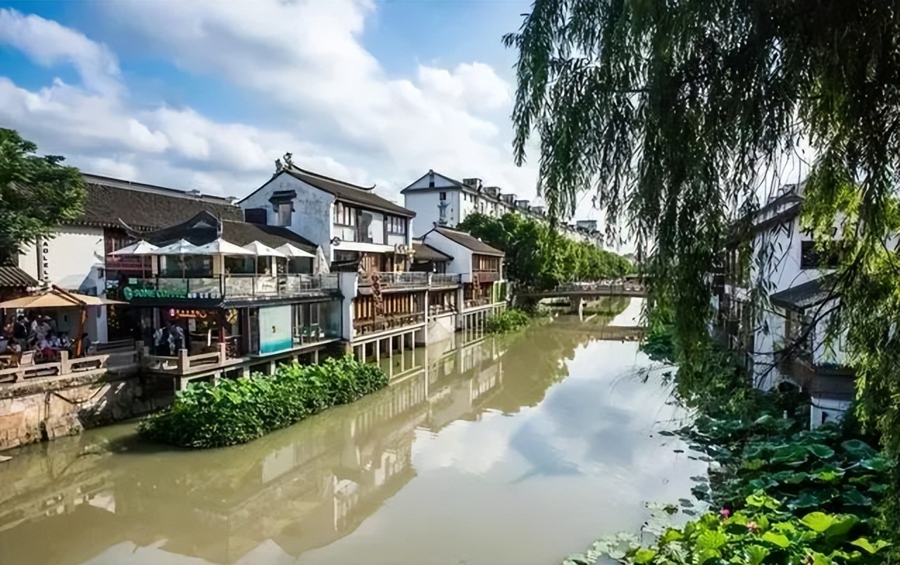 上海最美古镇第一名,上海坐地铁就能到的11个绝美古镇