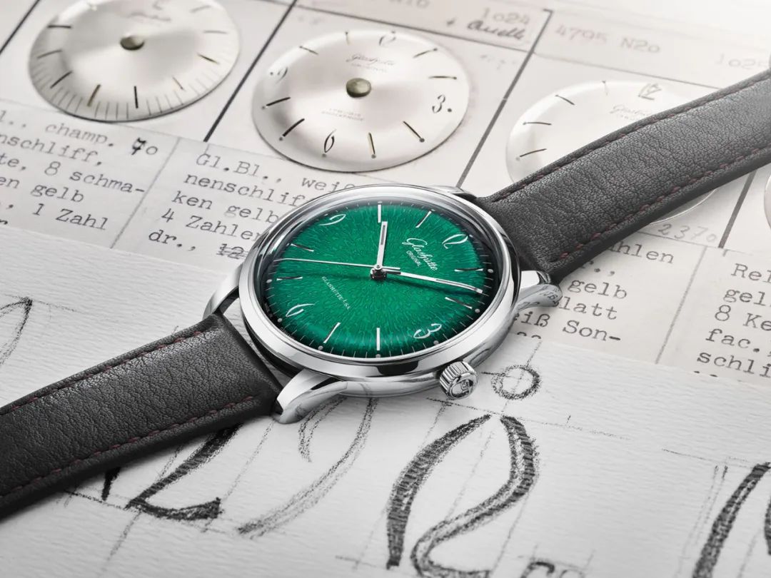 绿色腕表有哪些,为什么现在流行绿色表盘