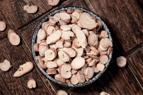 长期失眠易醒跟肝有关系吗,失眠该补肝还是解郁