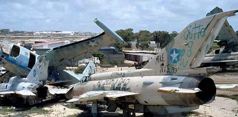 购买中国战斗机不给钱，中国七次*债追**都没还，到现在不了了之？