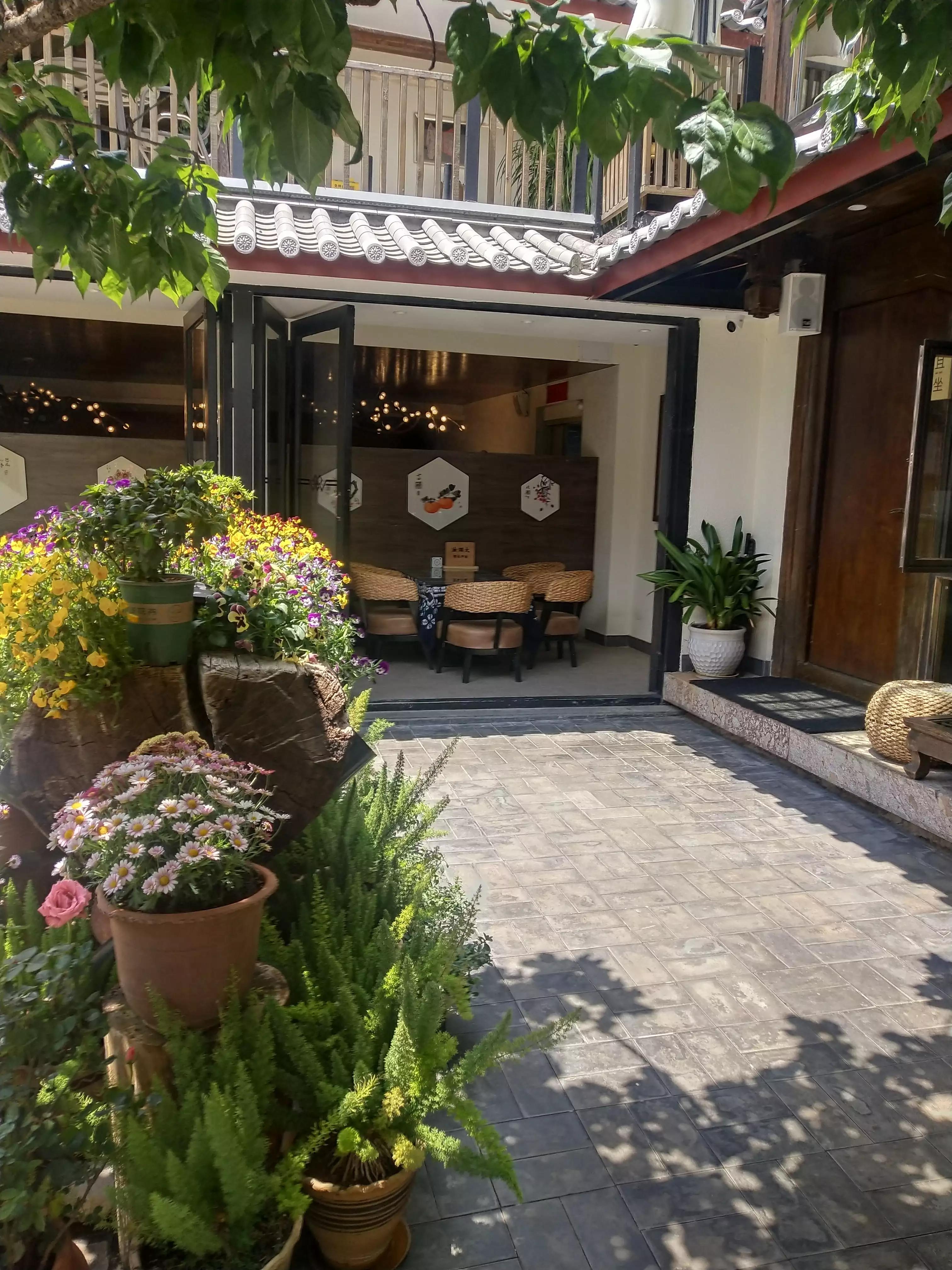 云南自驾游收费标准,云南租车费用明细