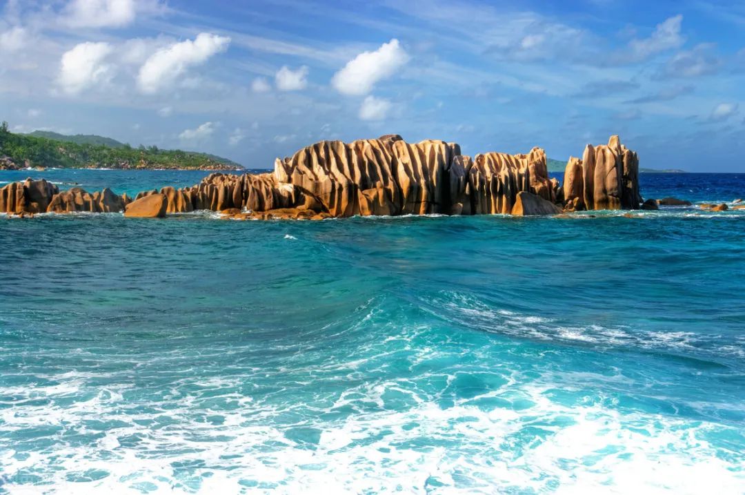 有哪些发达国家收入和中国差不多,全世界高收入国家与发达国家