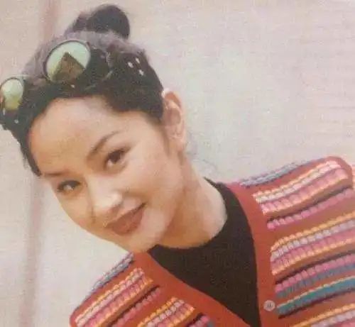 王菲前夫李亚鹏的现状,王菲前夫李亚鹏现状如何