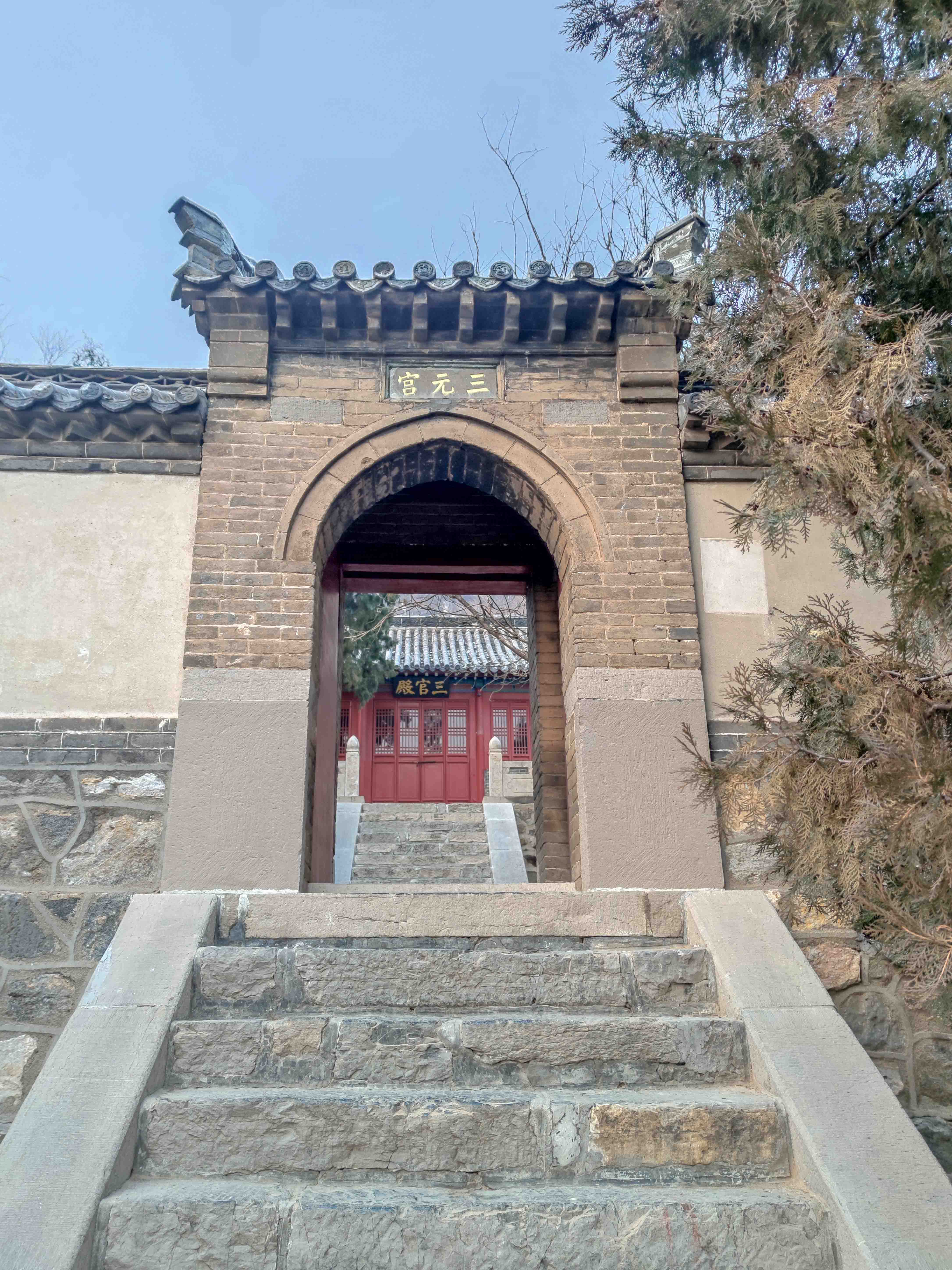 济南市大美华山,城市静谧