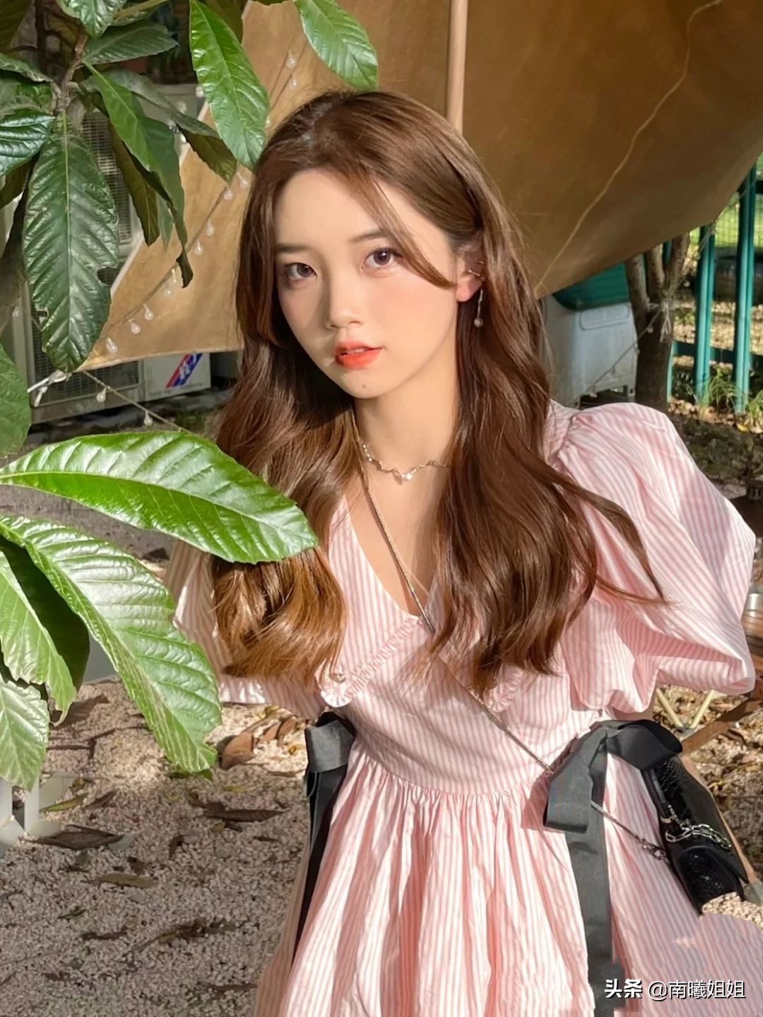 葡萄红适合换什么发色,适合秋冬的发色葡萄酒红