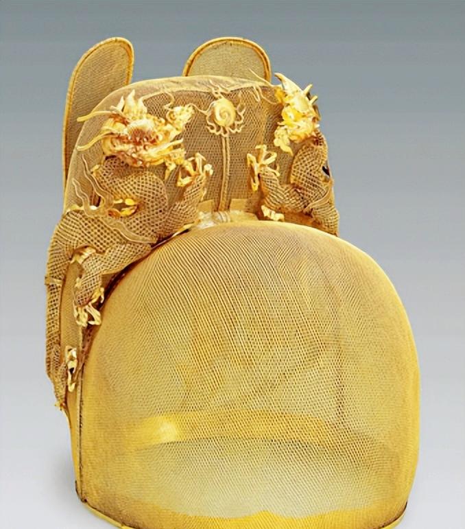 万历皇帝金冠花丝镶嵌,万历皇帝金丝冠价值