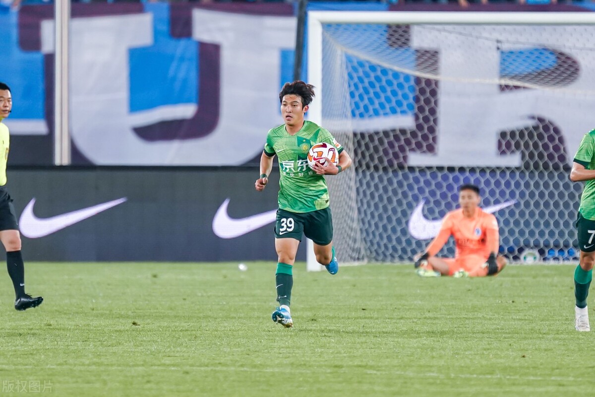 从惊喜到遗憾,大连人2-2北京国安止连败,足球城保级心气儿还在