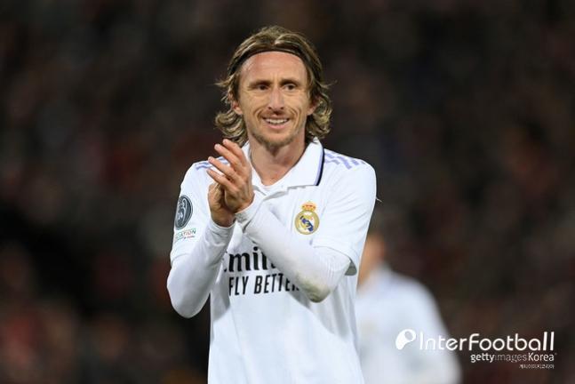 莫德里奇回应欧冠官方,莫德里奇前往沙特联赛