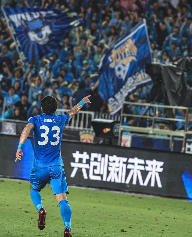 年近40，依旧场均45分钟，“小将”挑明原因：中超水平不如5年前