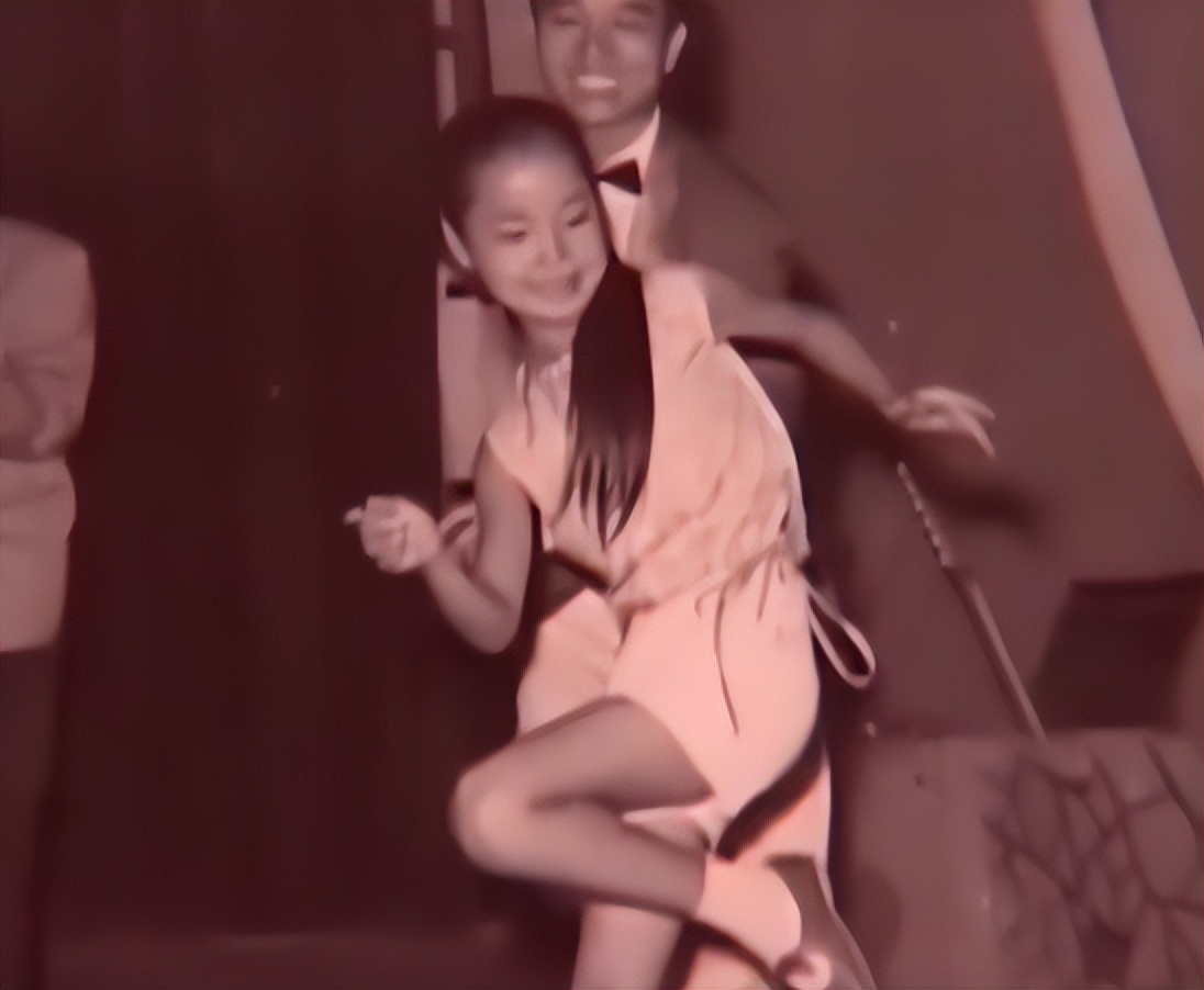 邓丽君的真实死因揭秘,揭秘一代歌后邓丽君死亡之谜