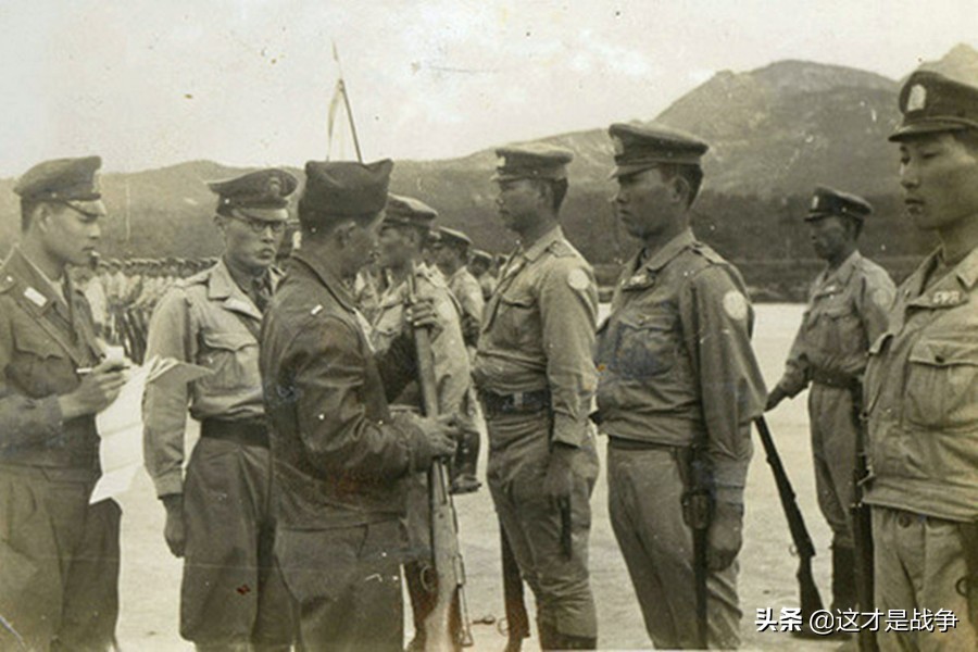 *队军**和警察发生激战，*队军**居然惨败，宇宙大国韩国总是这么奇葩