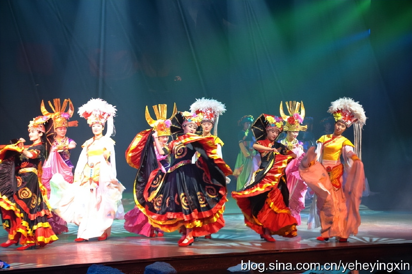 丽江丽水金沙表演好看吗,丽水金沙民族歌舞表演