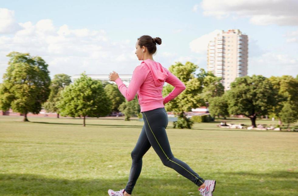 45岁绝经和55岁绝经哪个老得快,45岁绝经和54岁绝经哪个衰老快