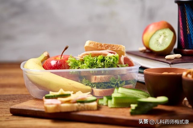 胃癌的饮食应该注意点什么,这三种饮食习惯容易引发胃癌