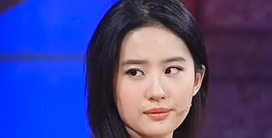 互呛、白眼、拍桌子，娱乐圈的“内斗”太精彩，差点下不了台