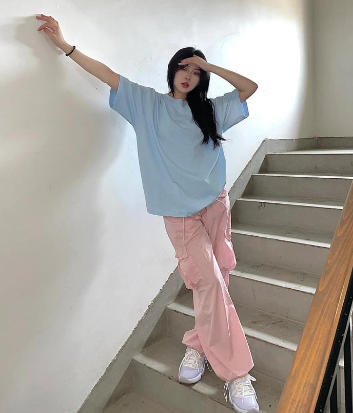 高级感穿搭女装粉色系,秋冬高级感穿搭淡粉色