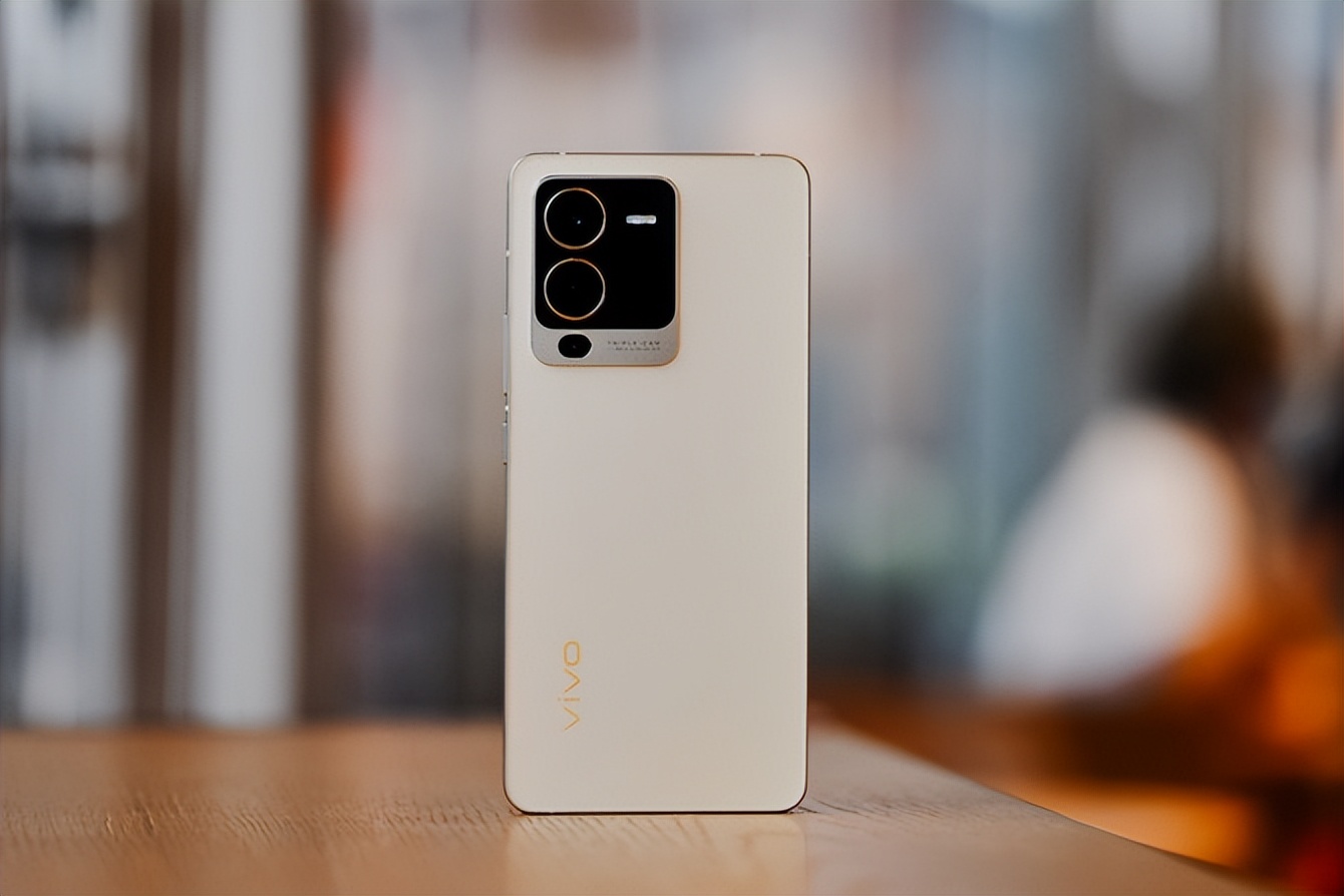 大家买手机都是怎么选择,买手机不要盲目跟风