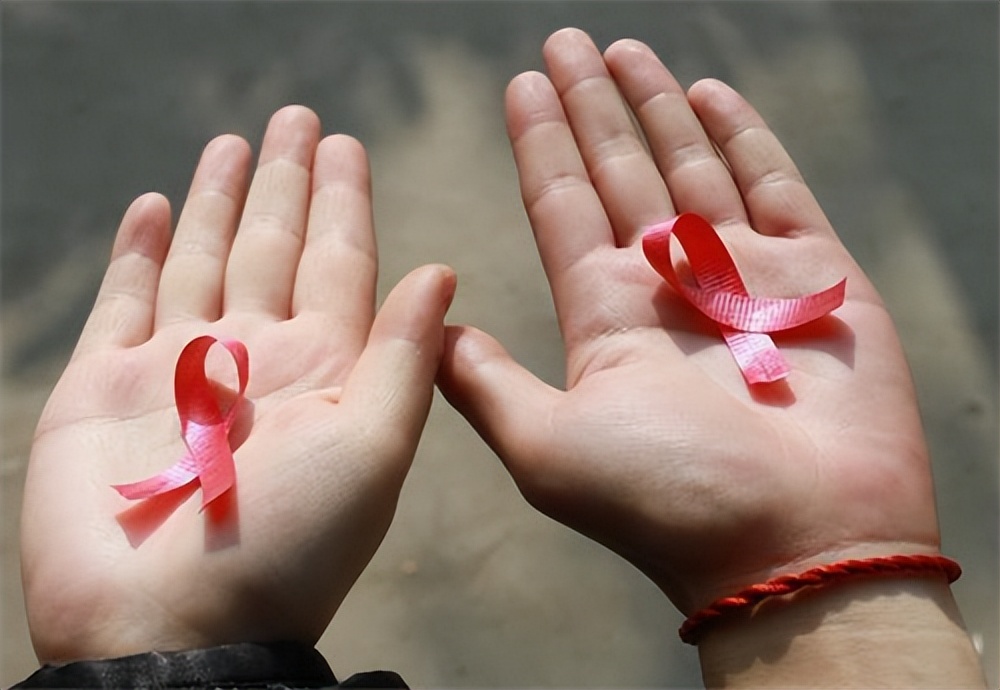 人感染艾滋存活时间,成年人艾滋病的潜伏期是多久