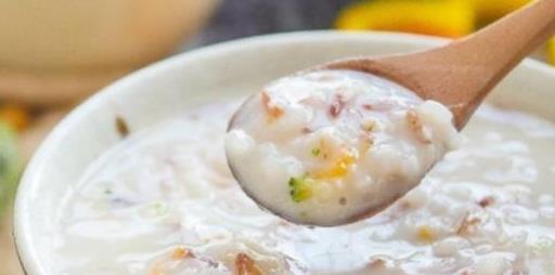 狗术后伤口渗血,狗手术后伤口怎样愈合快