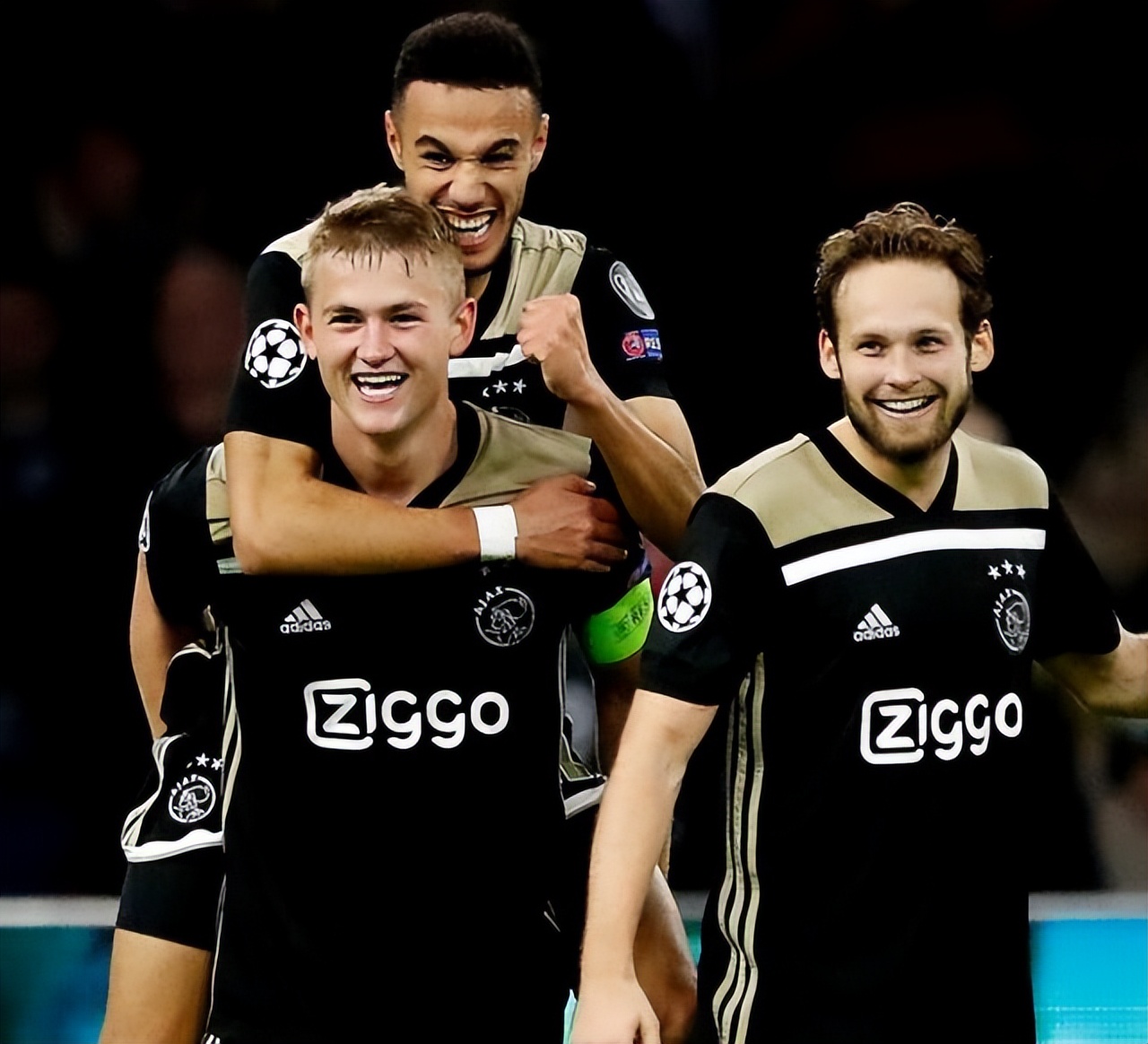 新年惊喜和惊吓,新年的惊喜和惊吓