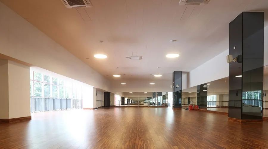 贵族学校环境,贵族学校超好看