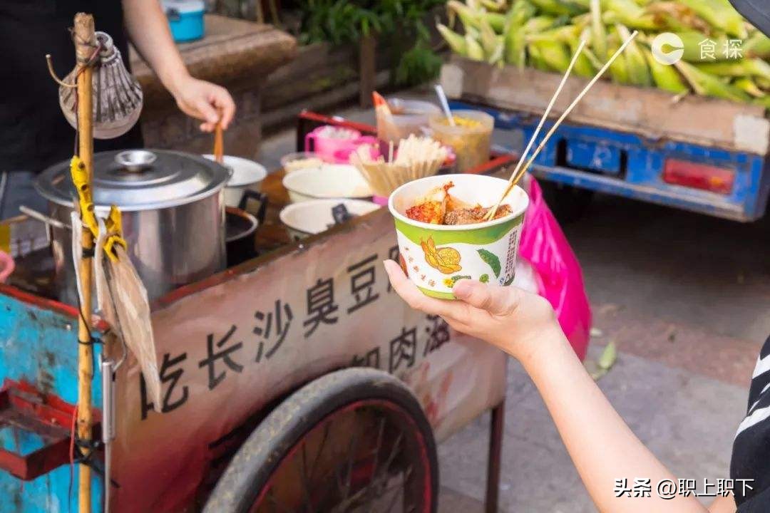 农村小伙做这个副业赚了3万块钱,农村小伙日赚千元的生意经历