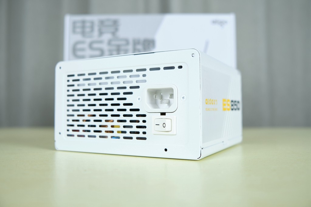 爱国者星璨岚机箱安装240水冷案例,爱国者海景房星璨机箱搭配