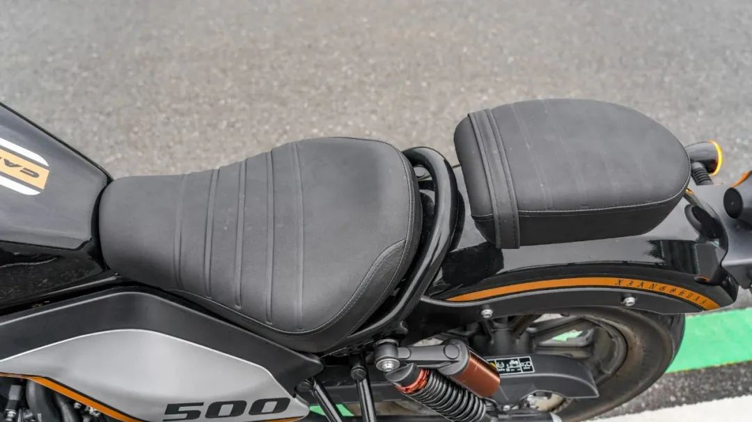 cm500苍云500实车对比,23款香帅苍云500max最近价格