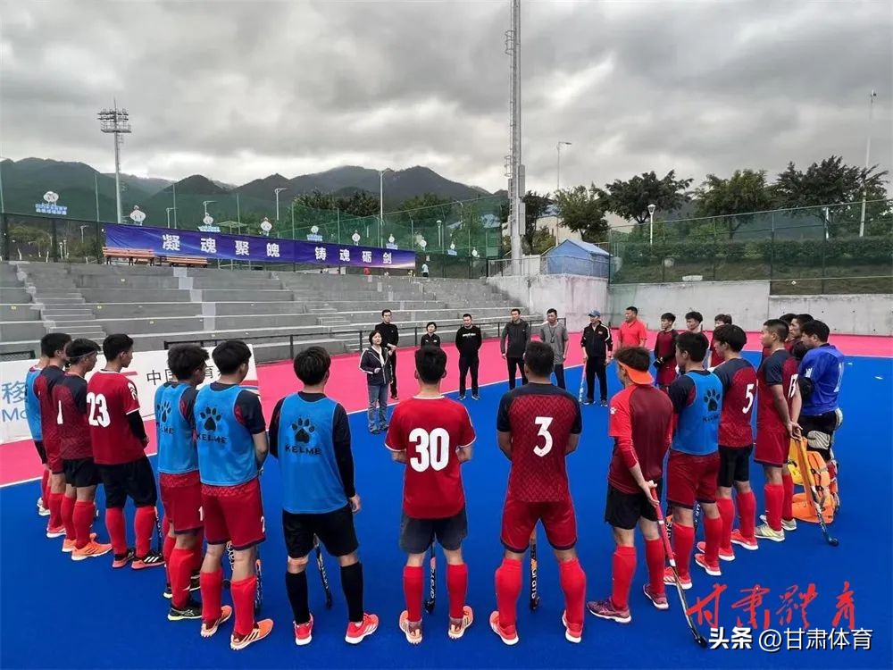 丁慧茹检查慰问省田曲中心运动队