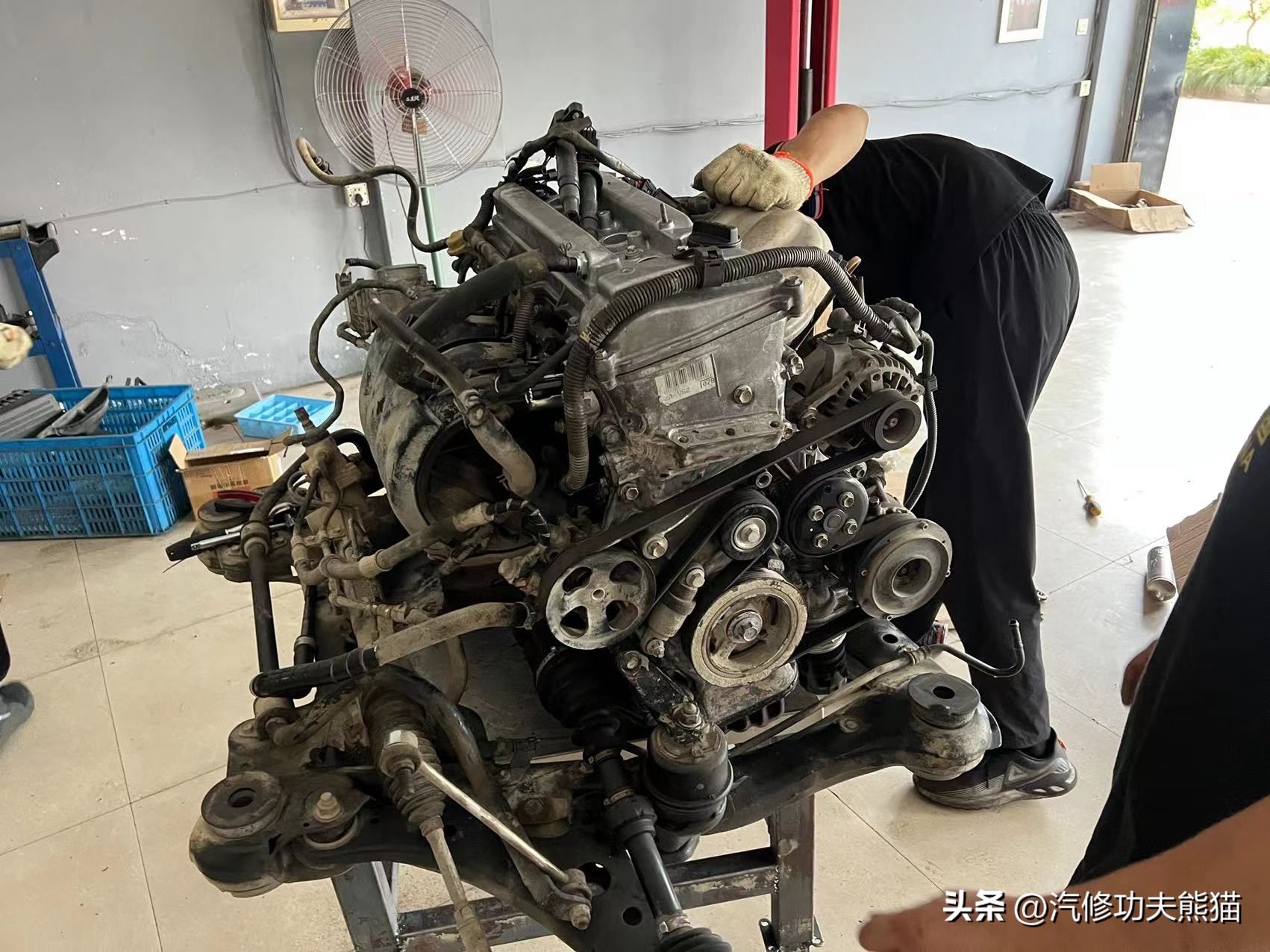 凯美瑞路上趴窝,一车传三代的丰田