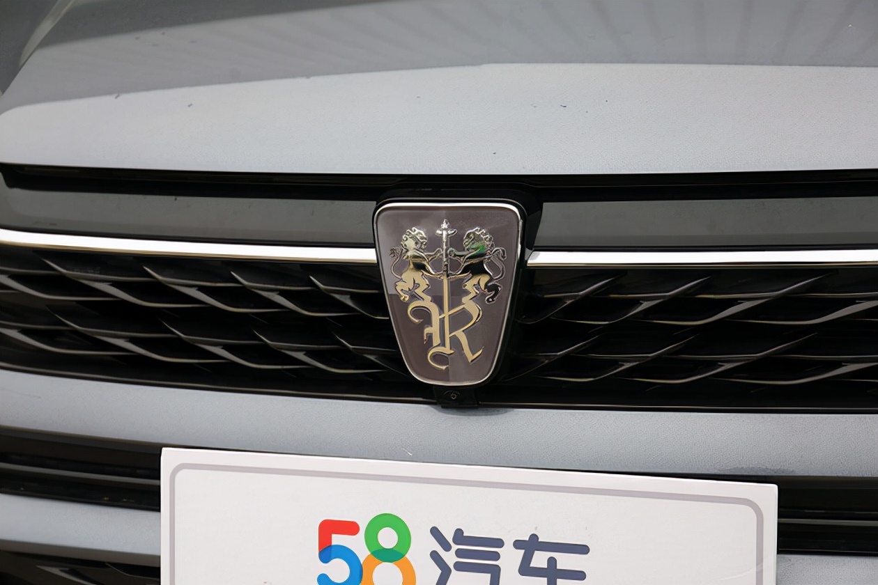 全新荣威i5超智感慧宽体轿车,全新荣威i5售5.99万起